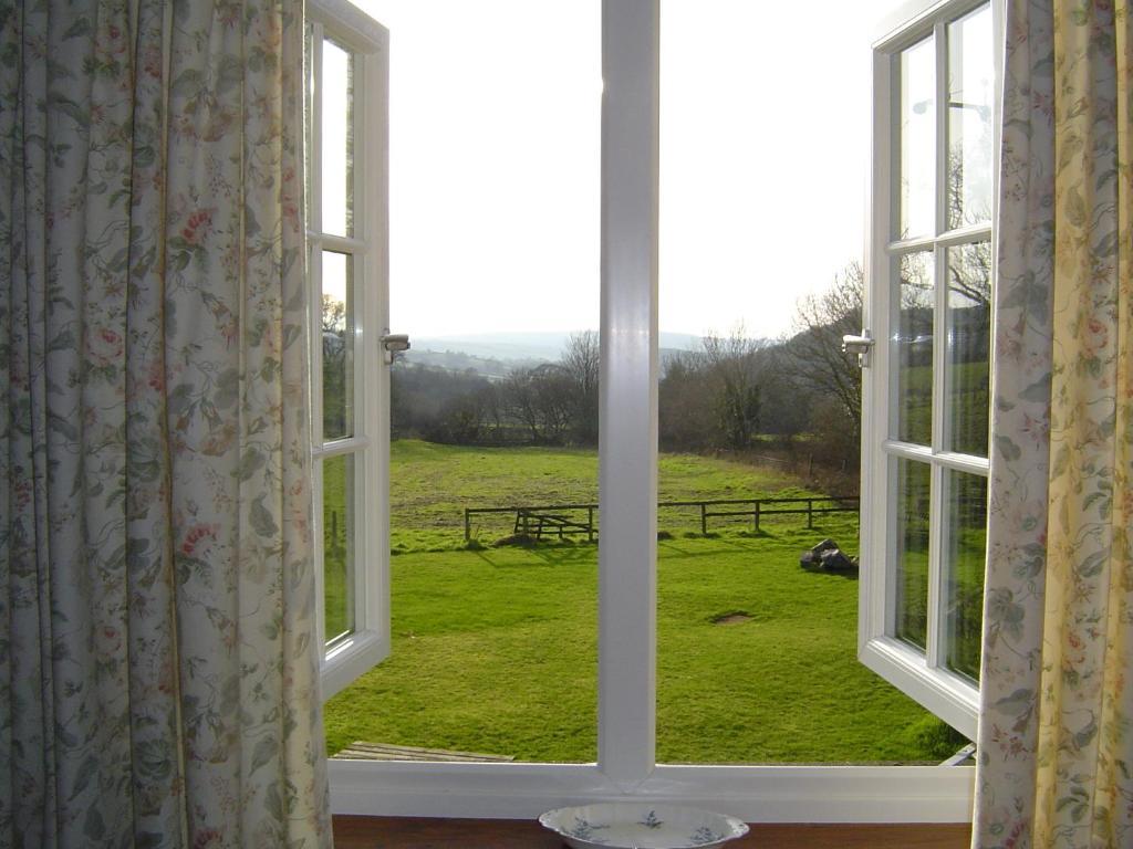 Holdstrong Farmhouse Lydford Exterior photo